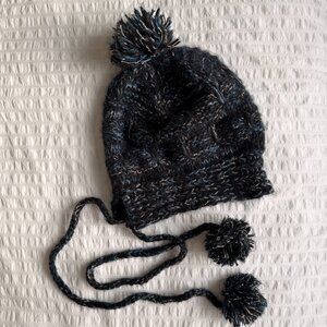 Urban Outfitters Staring at Stars knit beanie hat with pom poms